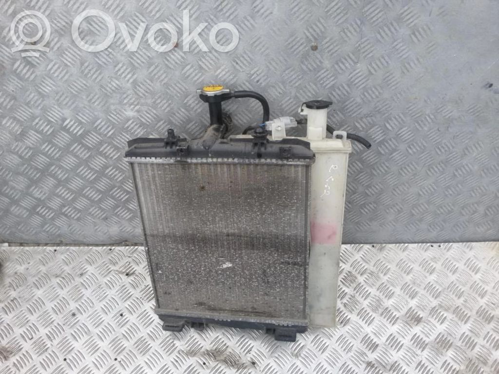 Toyota Aygo AB10 Radiatore di raffreddamento