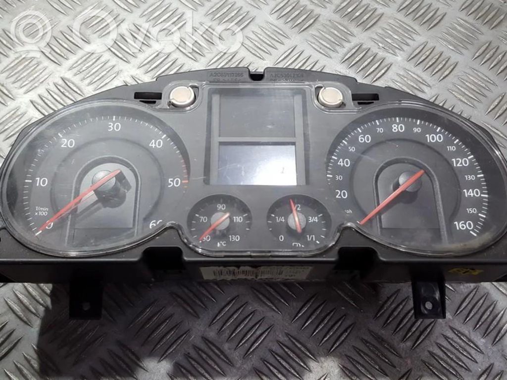 Volkswagen PASSAT B6 Vitezometru (grup de instrumente) 
