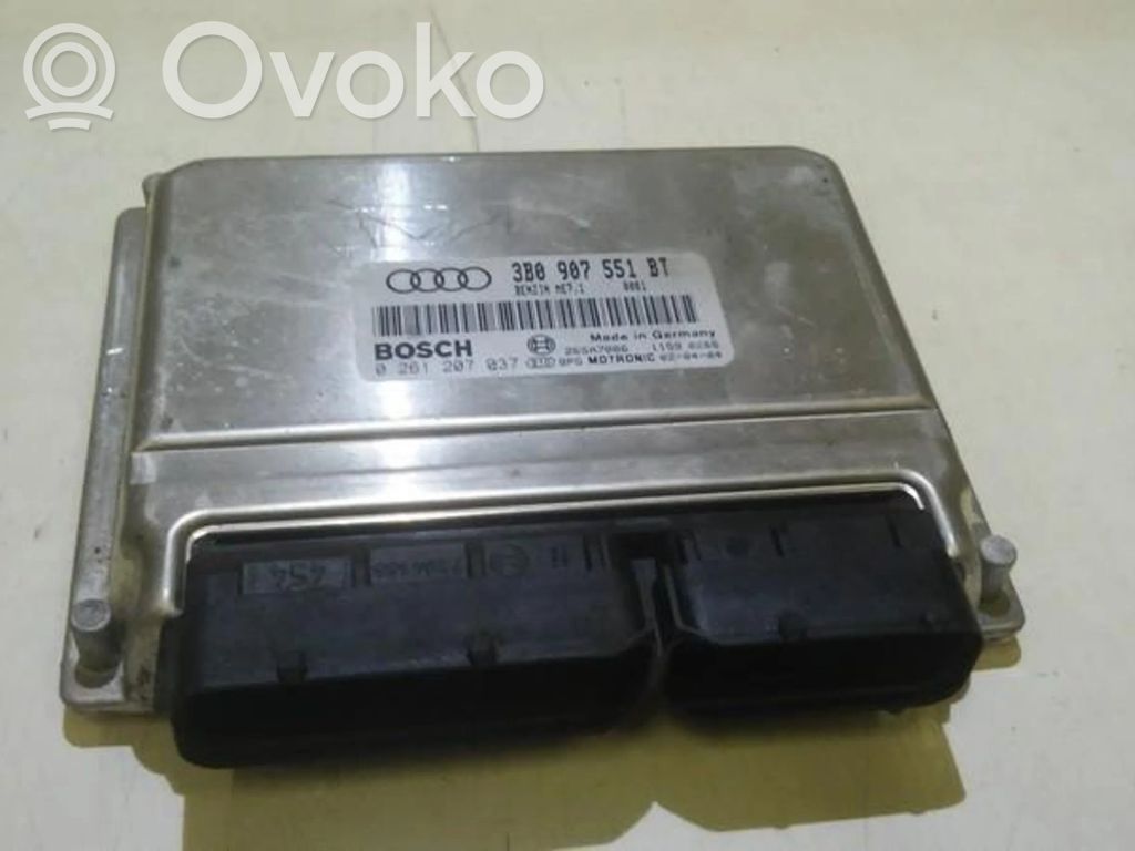 Audi A8 S8 D2 4D Engine control unit/module 