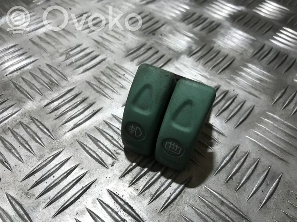 Renault Twingo I Fog light switch 