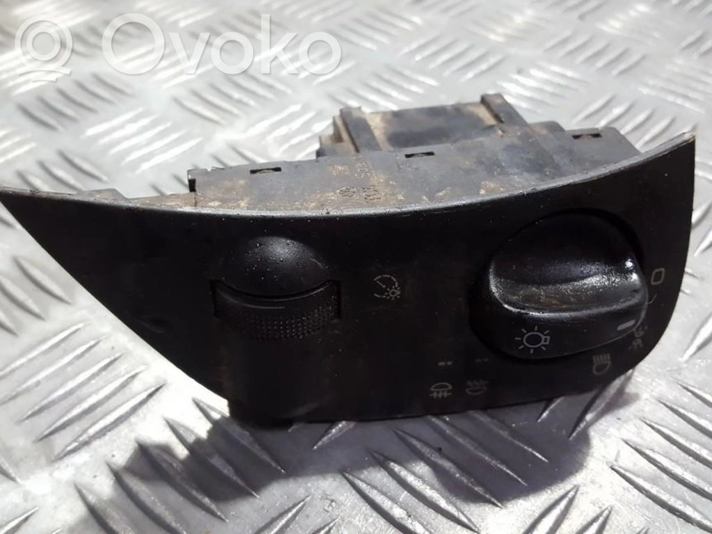 Seat Cordoba (6K) Comutator lumini 