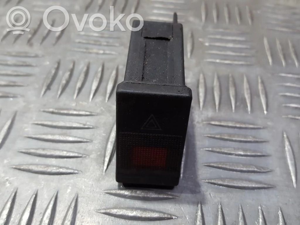 Botón interruptor de luz de peligro   4A0941509,4A0941509