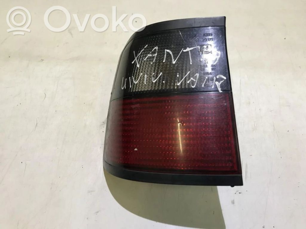 Citroen Xantia Luci posteriori 