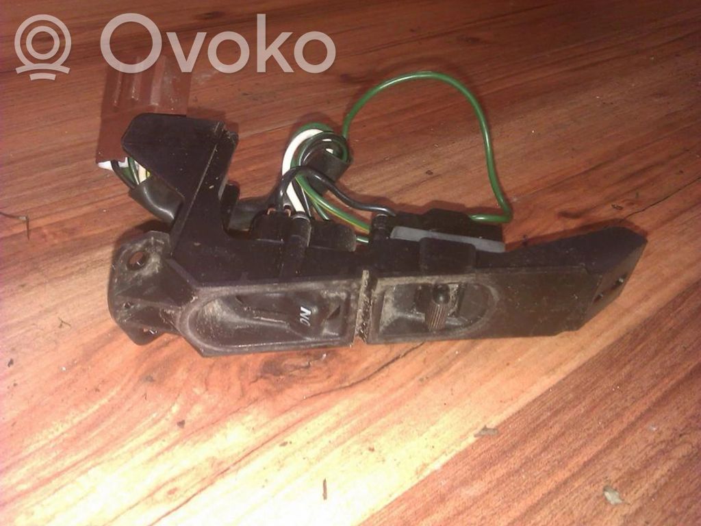Interruptor del elevalunas eléctrico