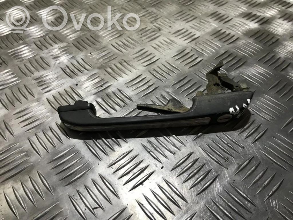 Volkswagen Jetta II Etuoven ulkokahva