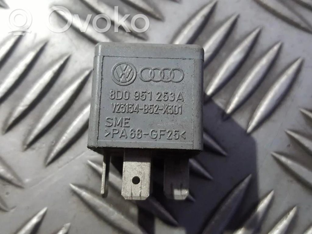 Volkswagen PASSAT B5.5 Autres relais