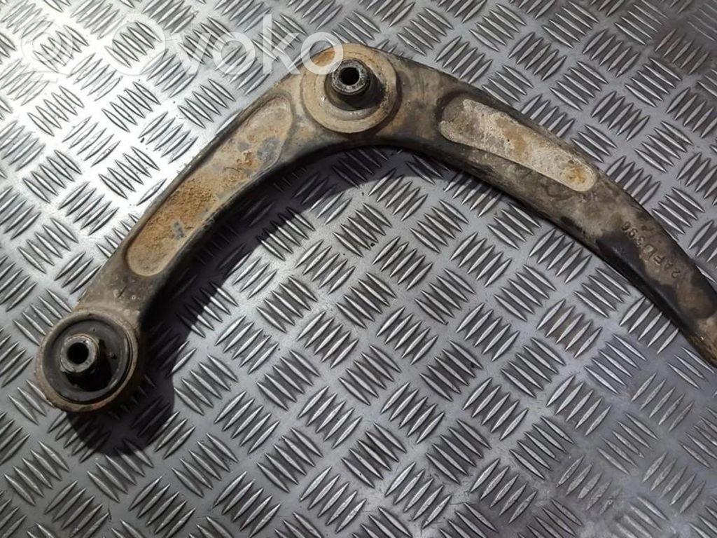 Brazo de suspensión/horquilla inferior delantero