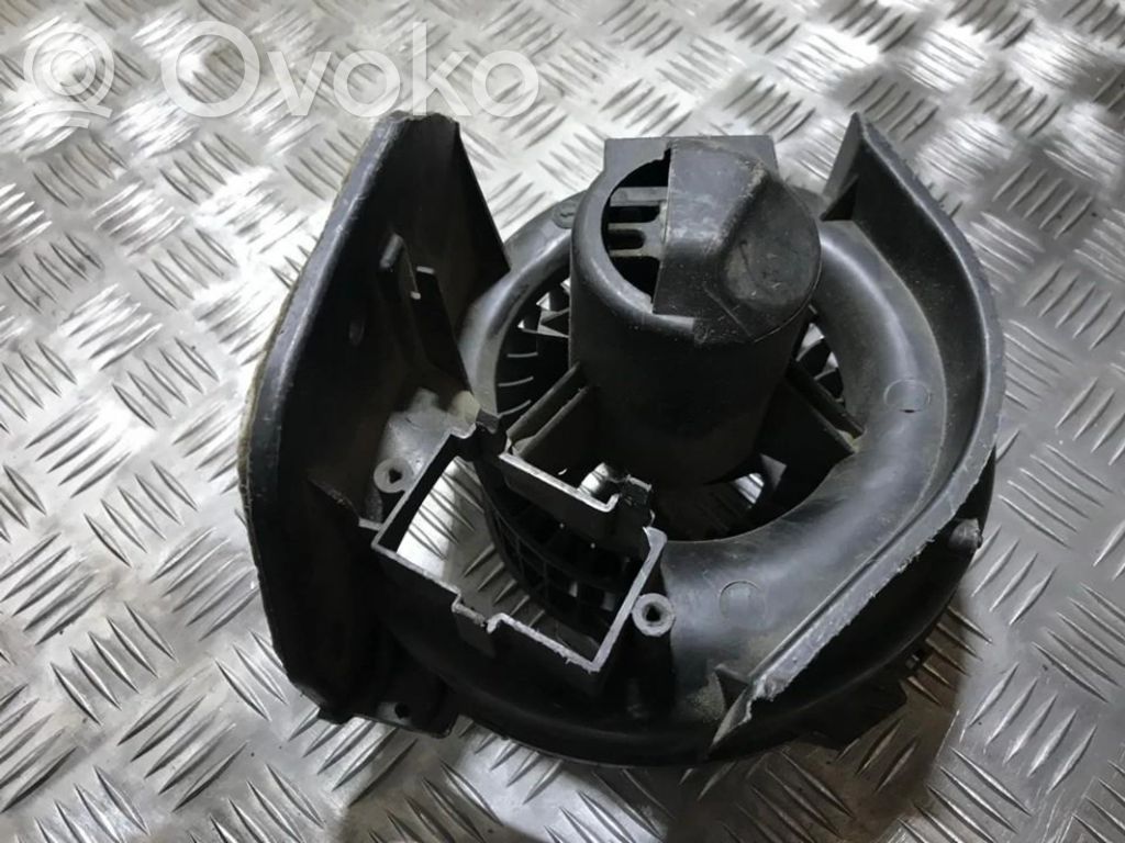 Renault Clio I Wentylator nawiewu / Dmuchawa 