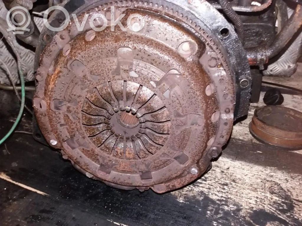 Ford Mondeo MK II Sankabos komplektas 