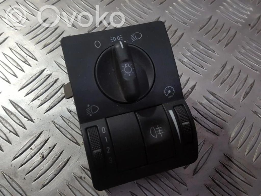 Interruptor de luz   9116613,0524119PC,0524119PC,9116613