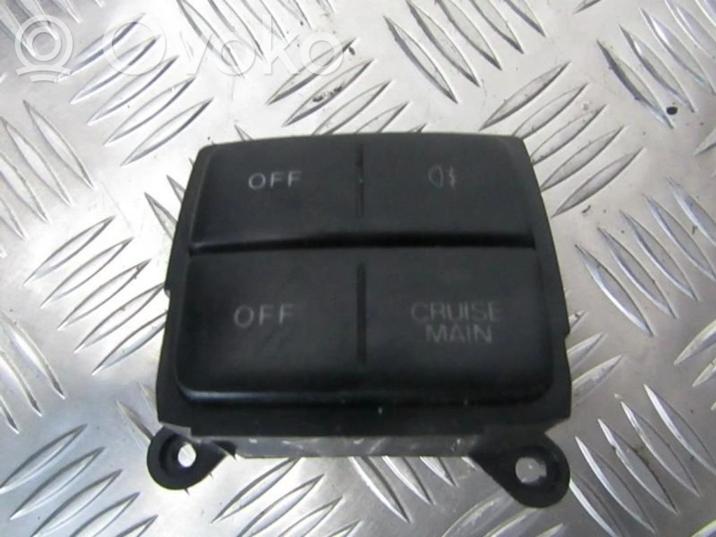 Mazda Xedos 9 Cruise control switch 