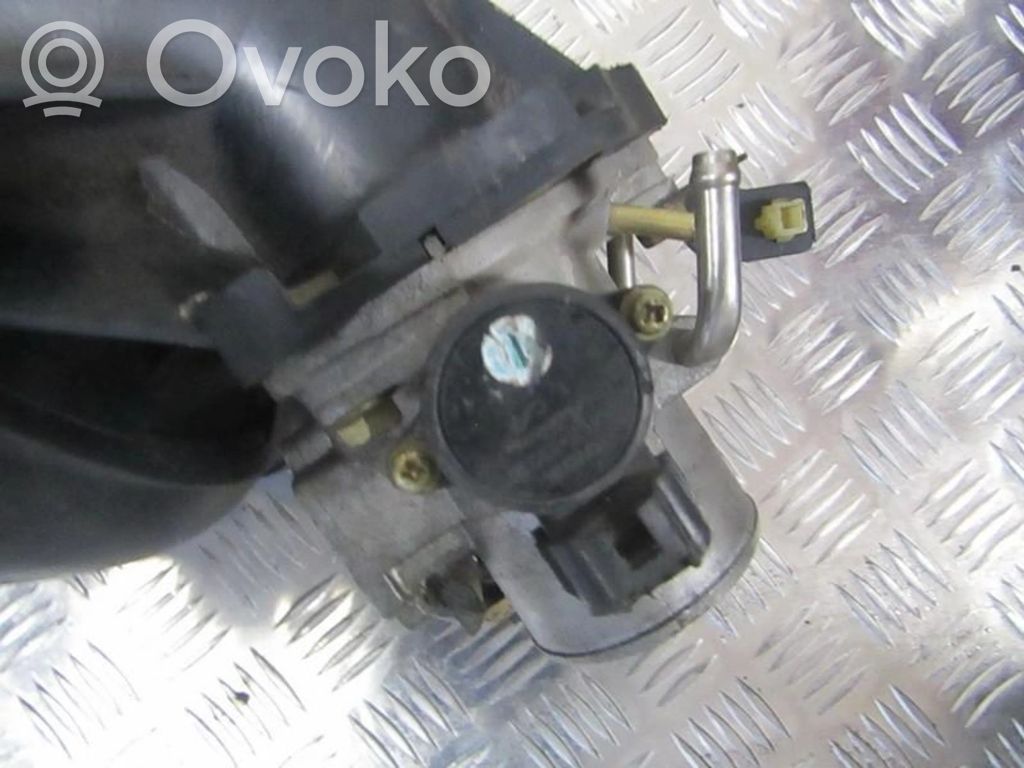 Toyota RAV 4 (XA20) Valvola a farfalla 