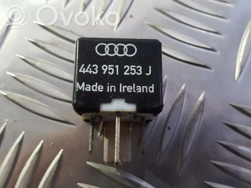 Volkswagen PASSAT B5 Altri relè