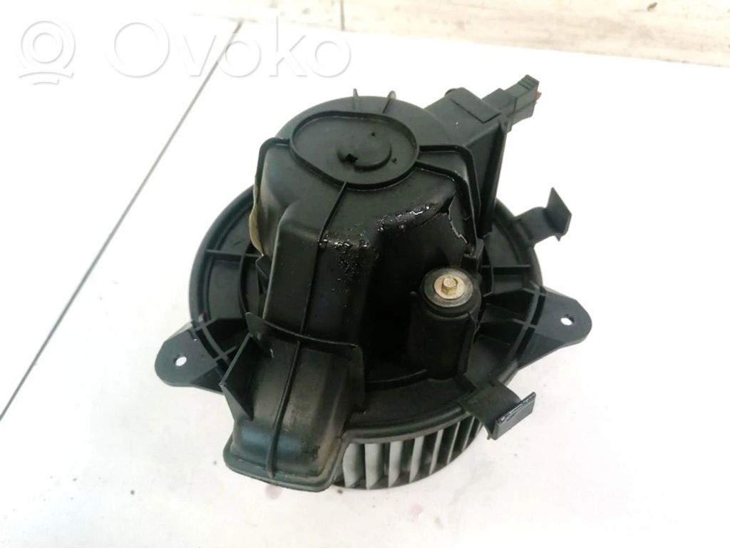 Mazā radiatora ventilators