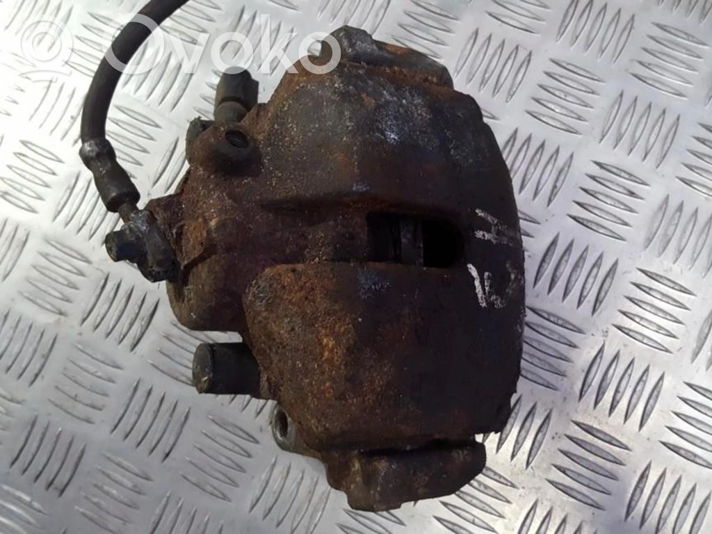 Caliper de freno delantero