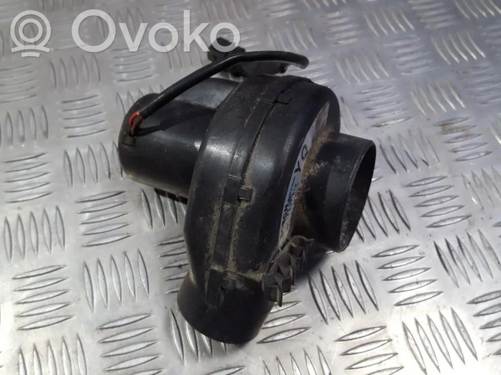 Opel Omega B1 Pompa dell’aria secondaria 