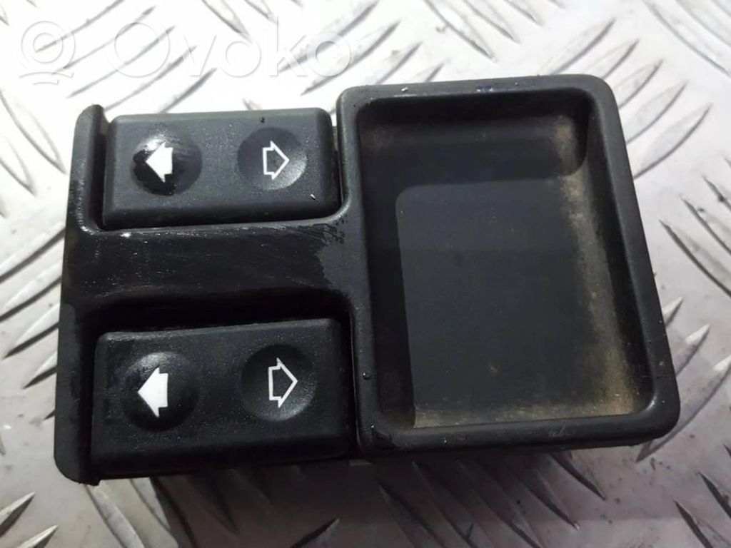 Electric window control switch   1374491,1374491
