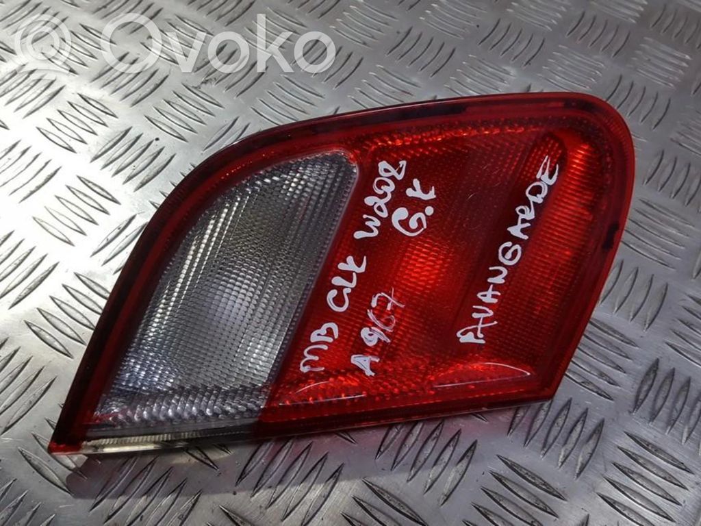 Mercedes-Benz CLK A208 C208 Lampă spate în capacul portbagajului 