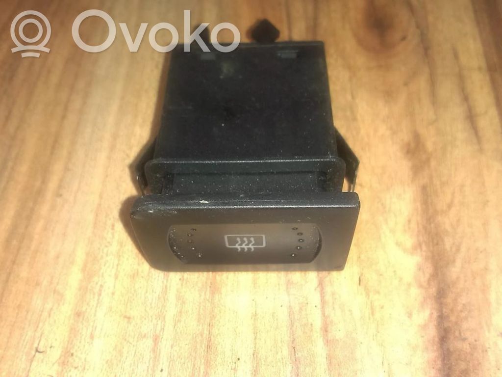 Volkswagen Golf IV Comutator încălzire parbriz/lunetă 