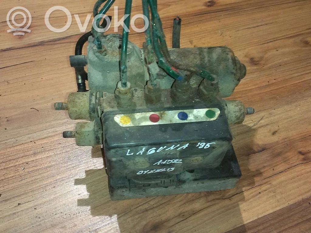 Renault Laguna I Bomba de ABS 