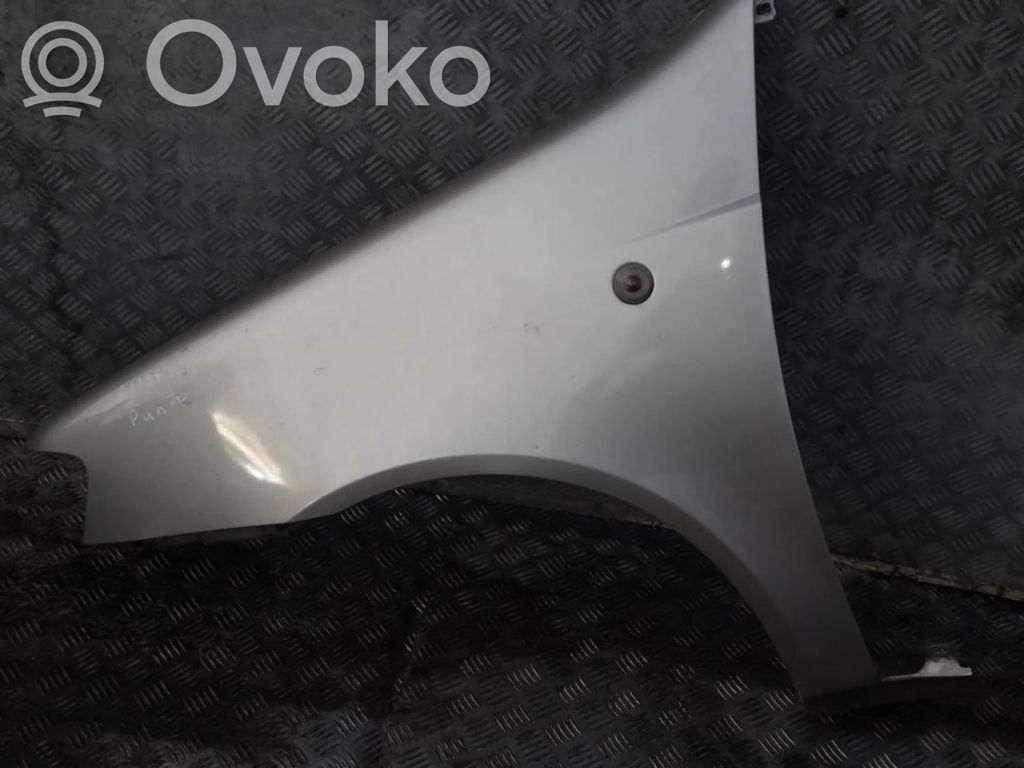 Fiat Punto (188) Parafango