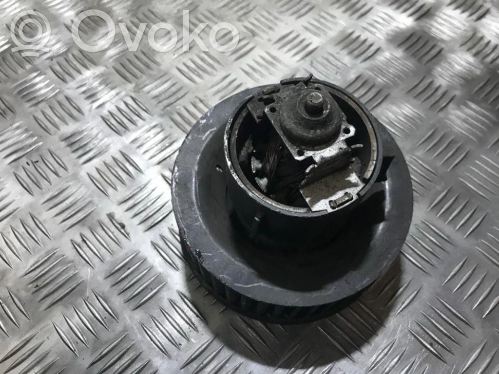 Ford Mondeo MK II Ventola riscaldamento/ventilatore abitacolo 