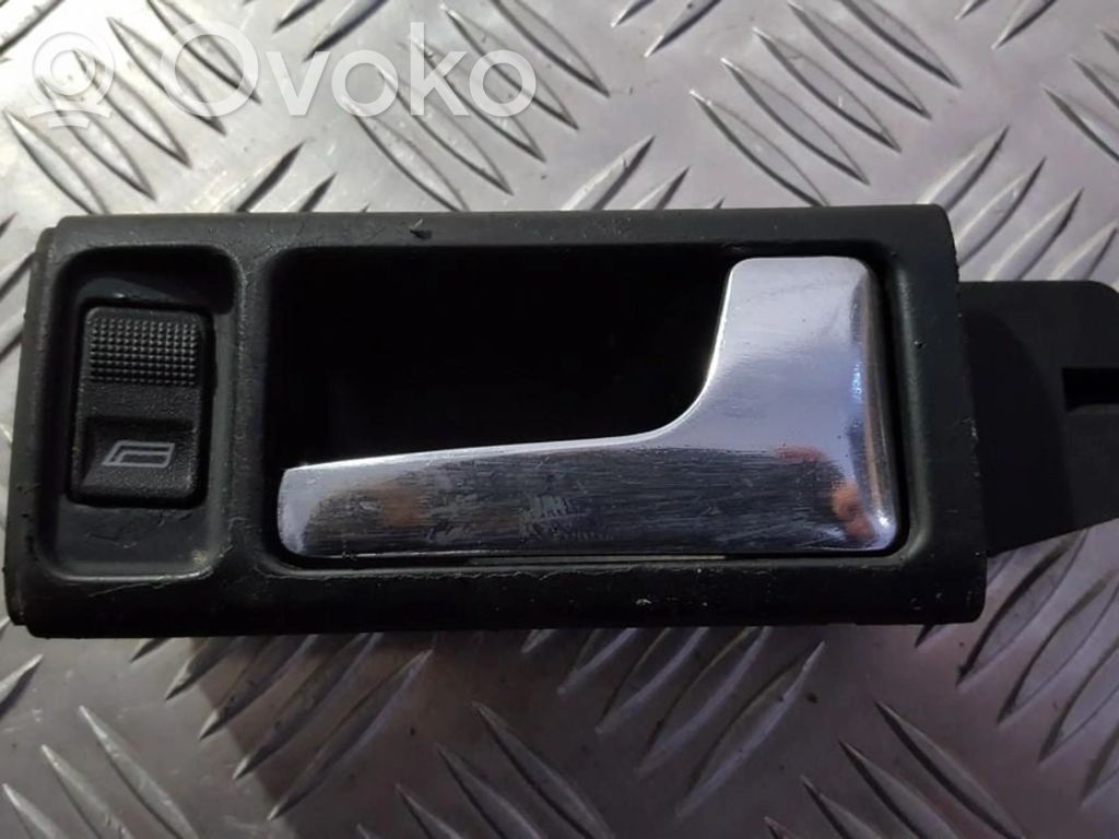 Audi A6 S6 C4 4A Klamka wewnętrzna drzwi 