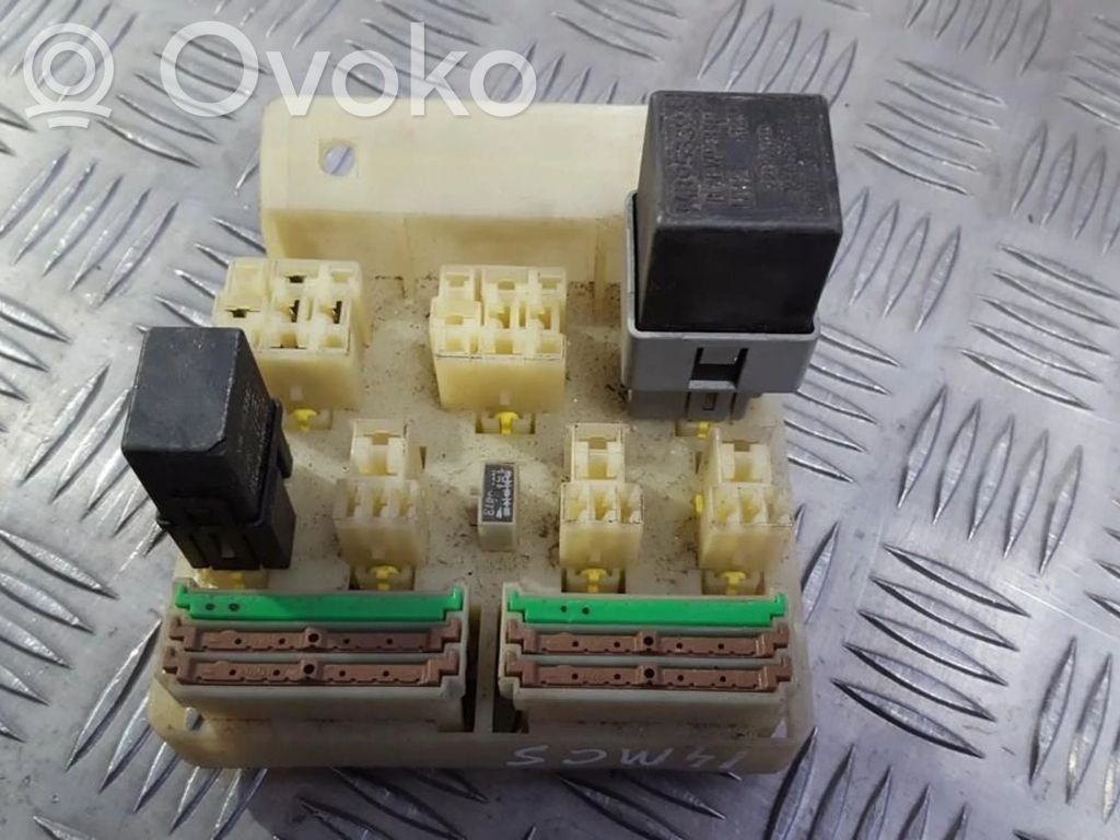 Mitsubishi Carisma Set cutie siguranțe 