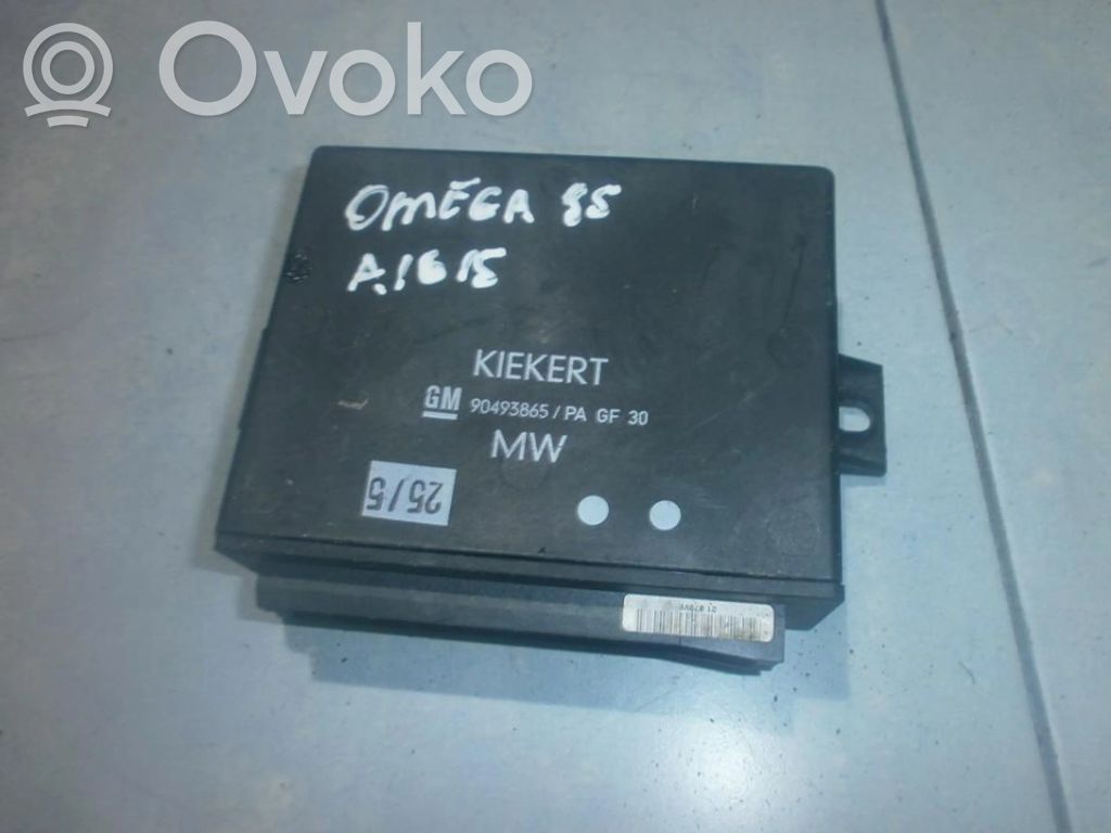Opel Omega B1 Muut ohjainlaitteet/moduulit 