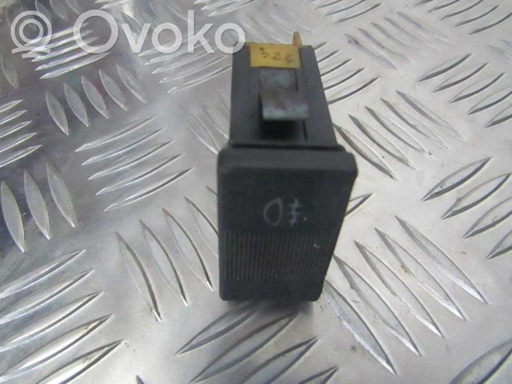 Audi A6 S6 C4 4A Interruttore fendinebbia 
