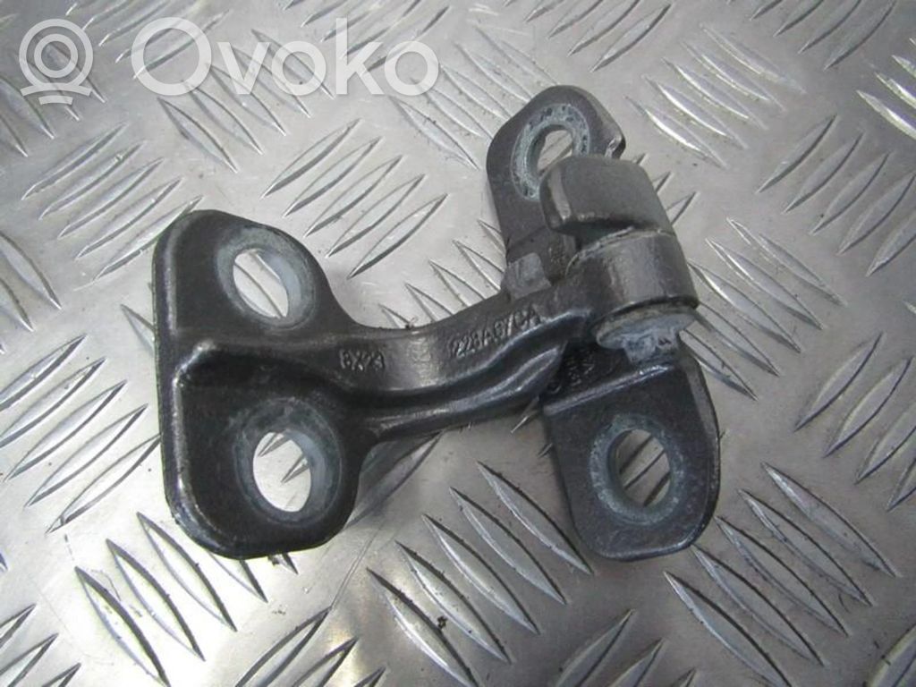 Zawias dolny drzwi tylnych   8X23228A67CA,UPRLHAA8SA,8X23228A67CA,UPRLHAA8SA
