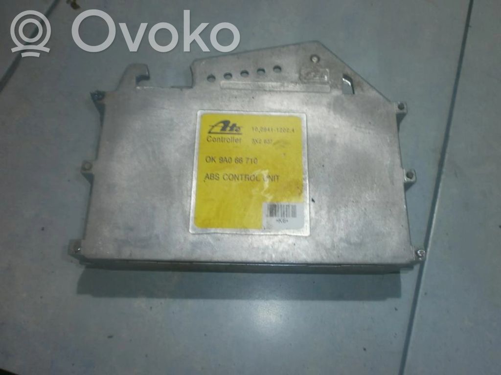 ABS-ohjainlaite/moduuli   10094112024,OK9A066710,10094112024,OK9A066710