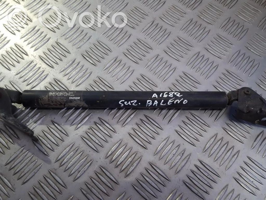Suzuki Baleno EG Amortyzator klapy tylnej bagażnika 