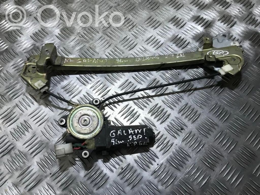 Mitsubishi Galant Alzacristalli del portellone scorrevole con motorino
