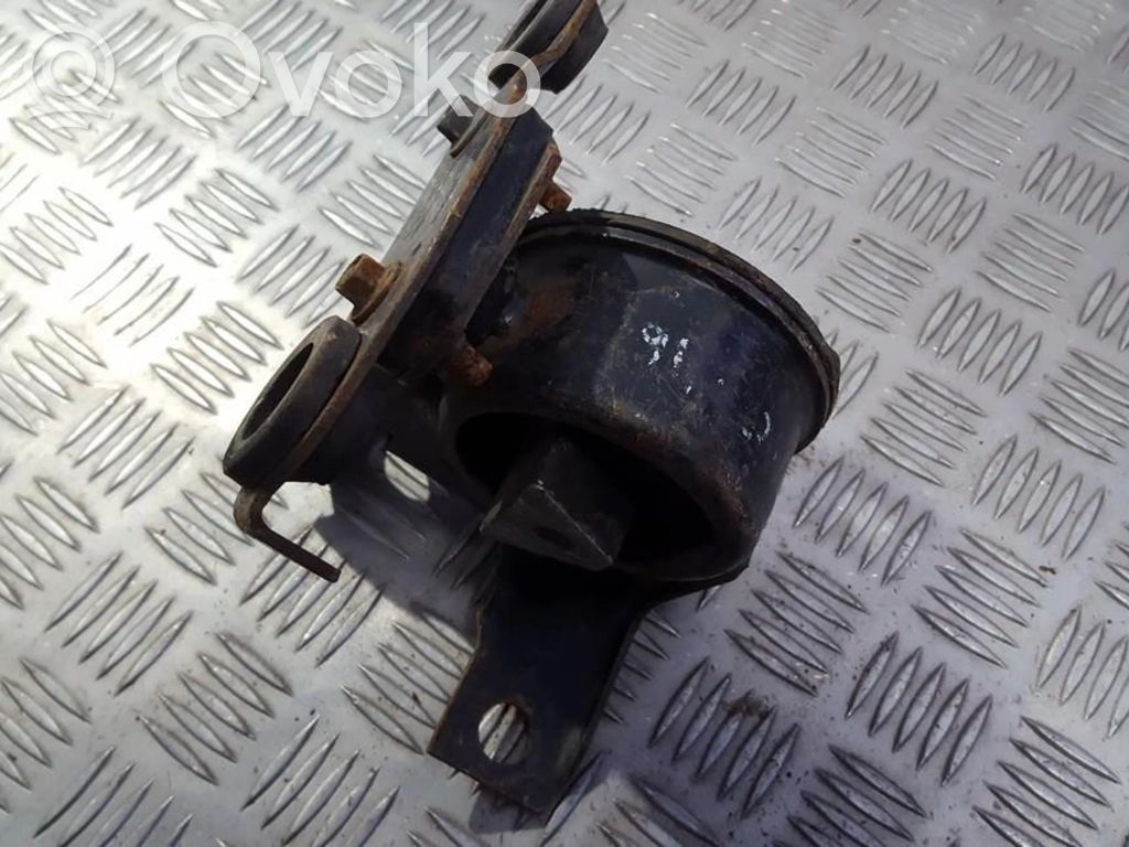 Ford Mondeo MK I Engine mount bracket 