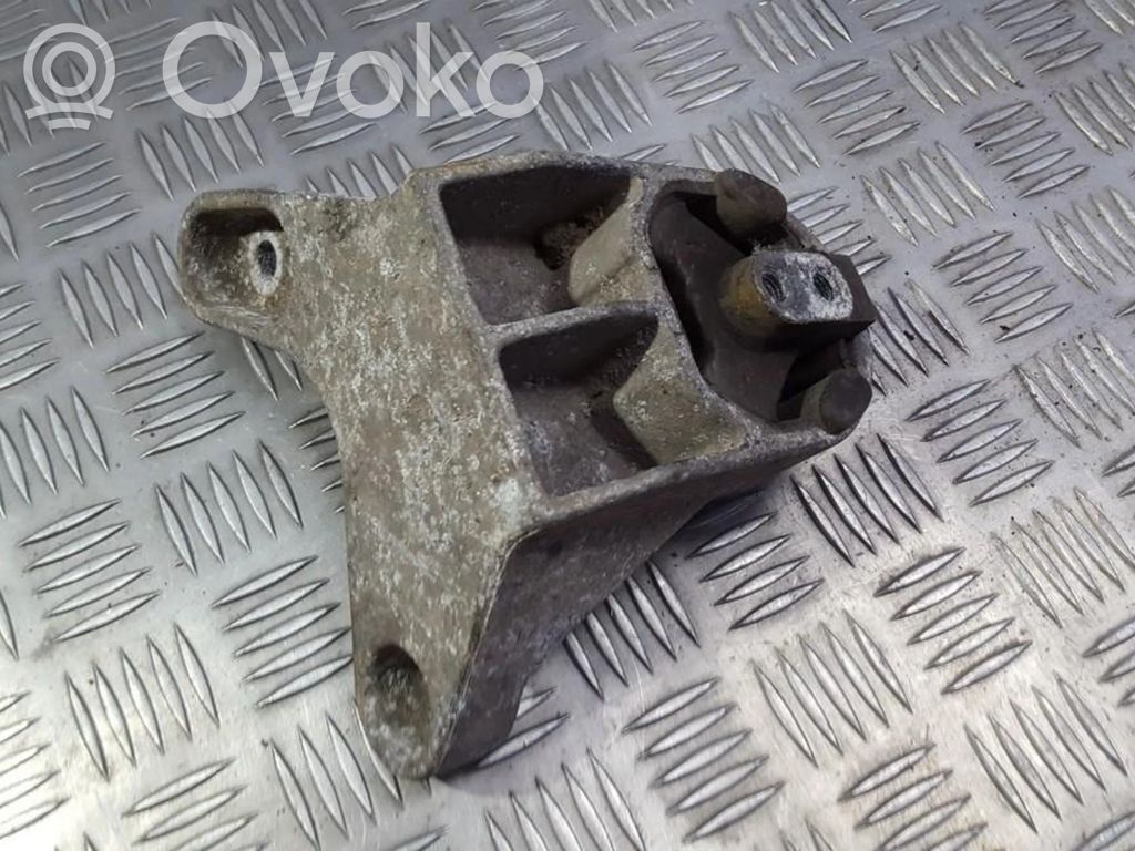 Ford Ka Engine mount bracket 