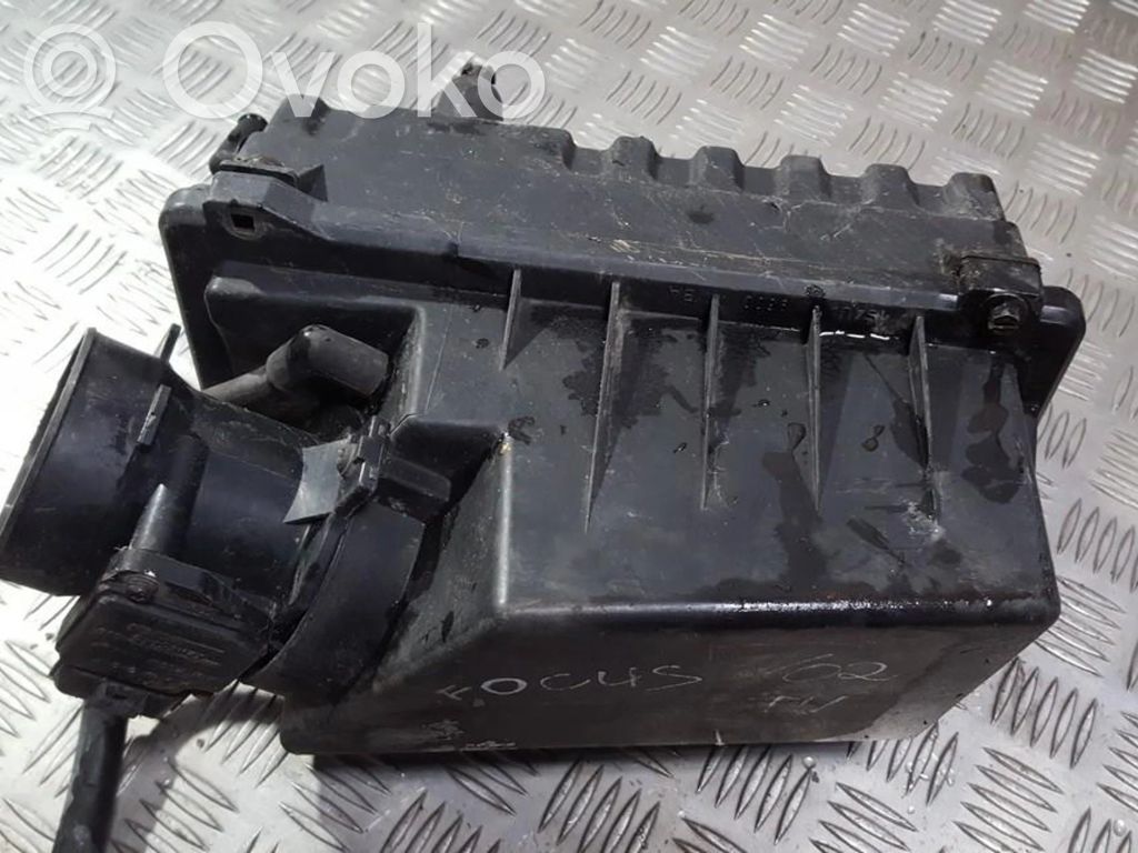 Air filter box