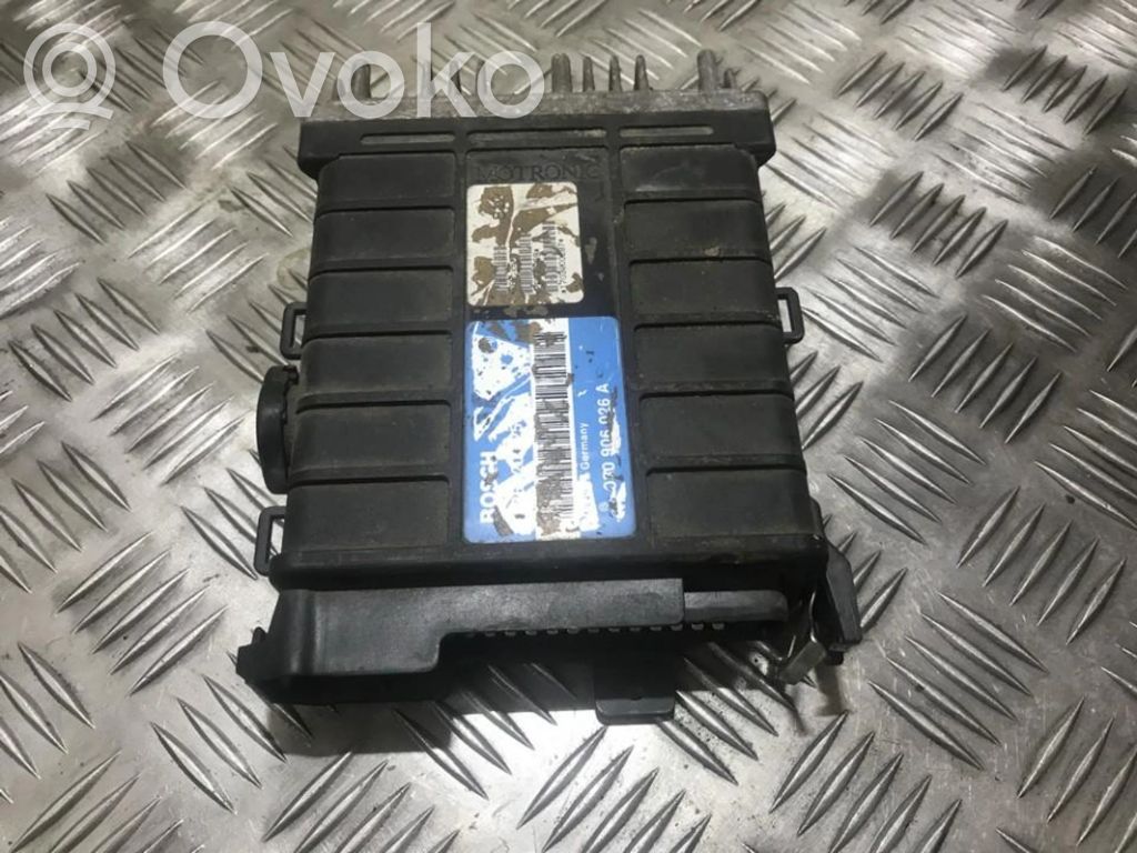 Volkswagen Polo II 86C 2F Sterownik / Moduł ECU 