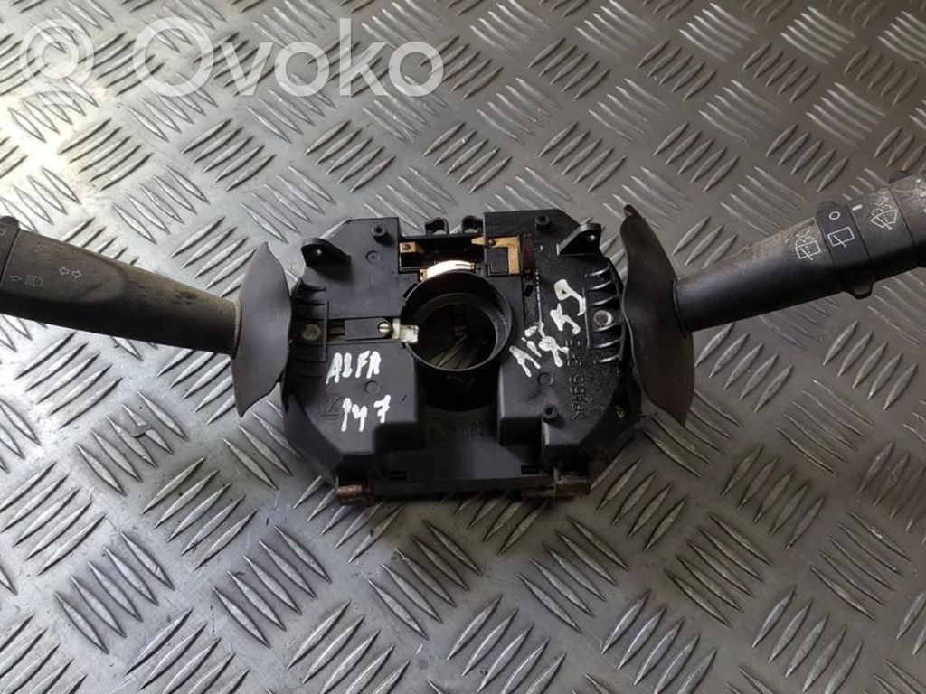 Alfa Romeo 147 Commodo, commande essuie-glace/phare 
