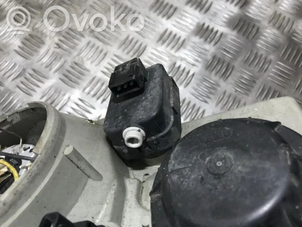 Scheinwerferstellmotor