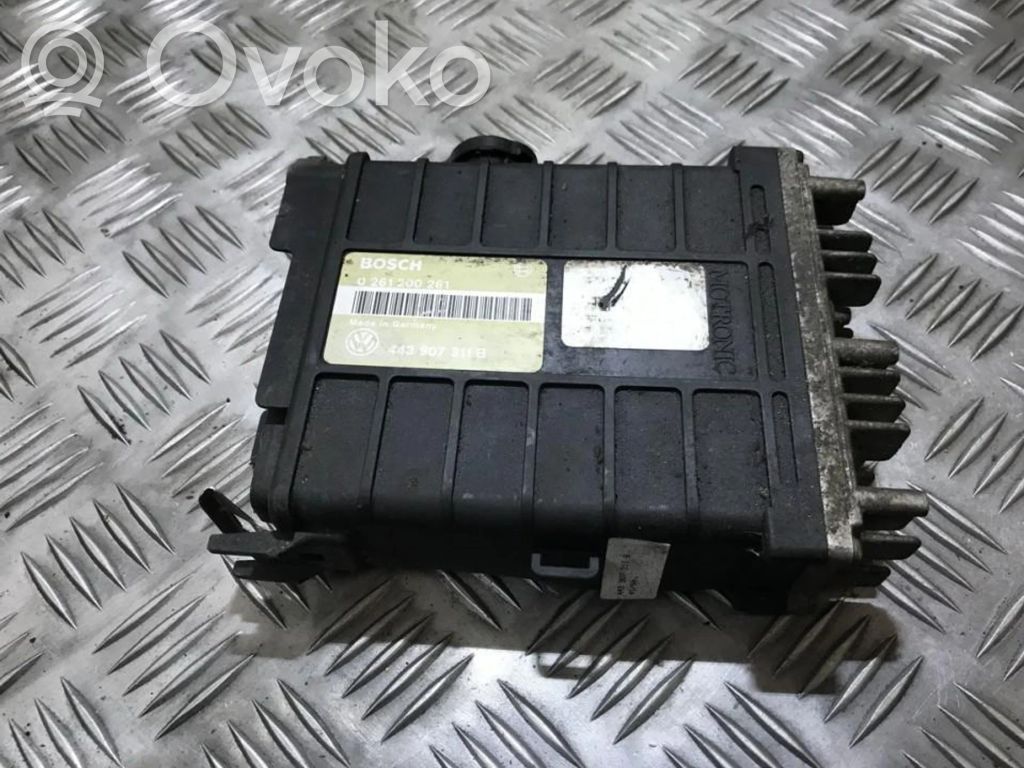 Sterownik / Moduł ECU   0261200261,443907311B,0261200261,443907311B