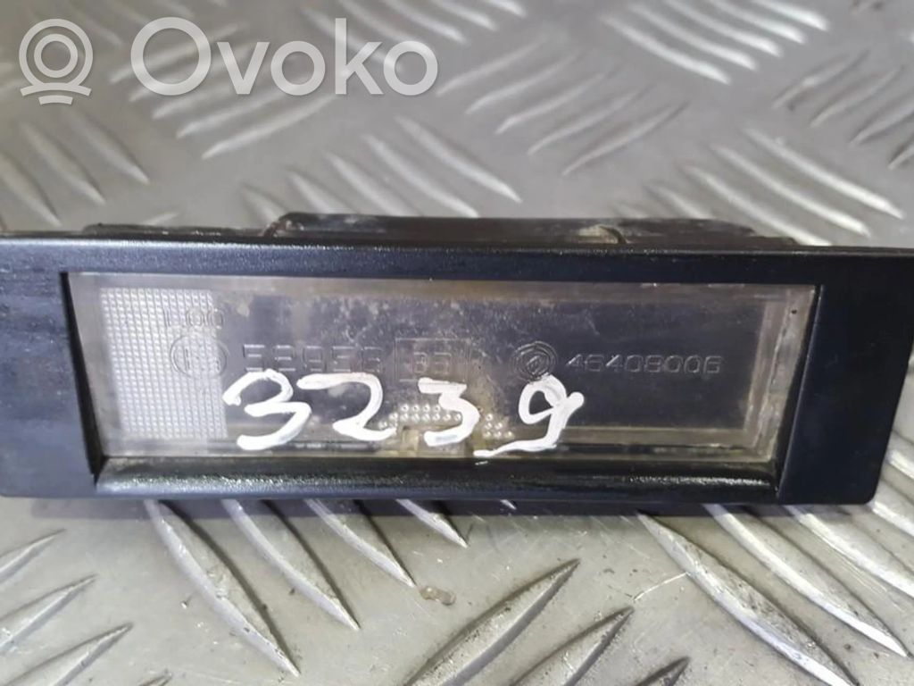 Éclairage de plaque d'immatriculation   46408008,E352958E3,46408008,E352958E3