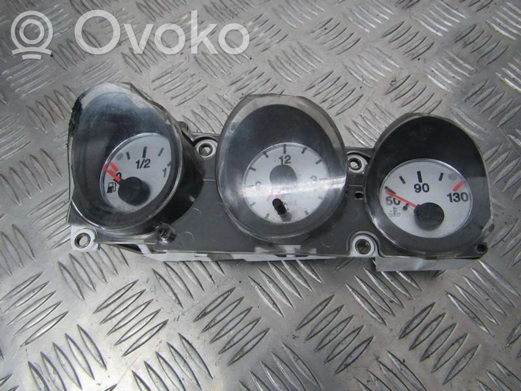 Alfa Romeo 156 Nopeusmittari (mittaristo) 