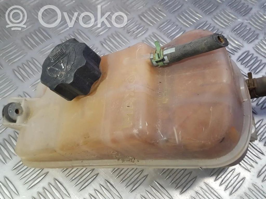 Depósito del refrigerante