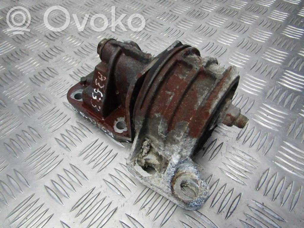 Engine mount bracket