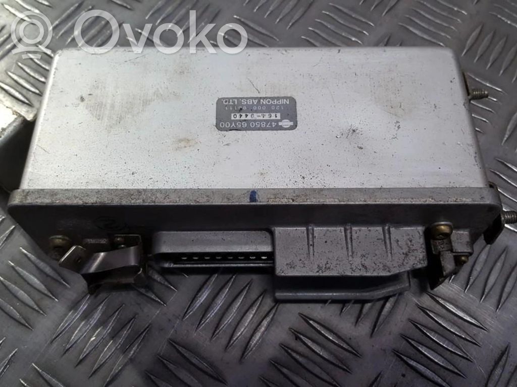 Nissan Sunny Centralina/modulo ABS 