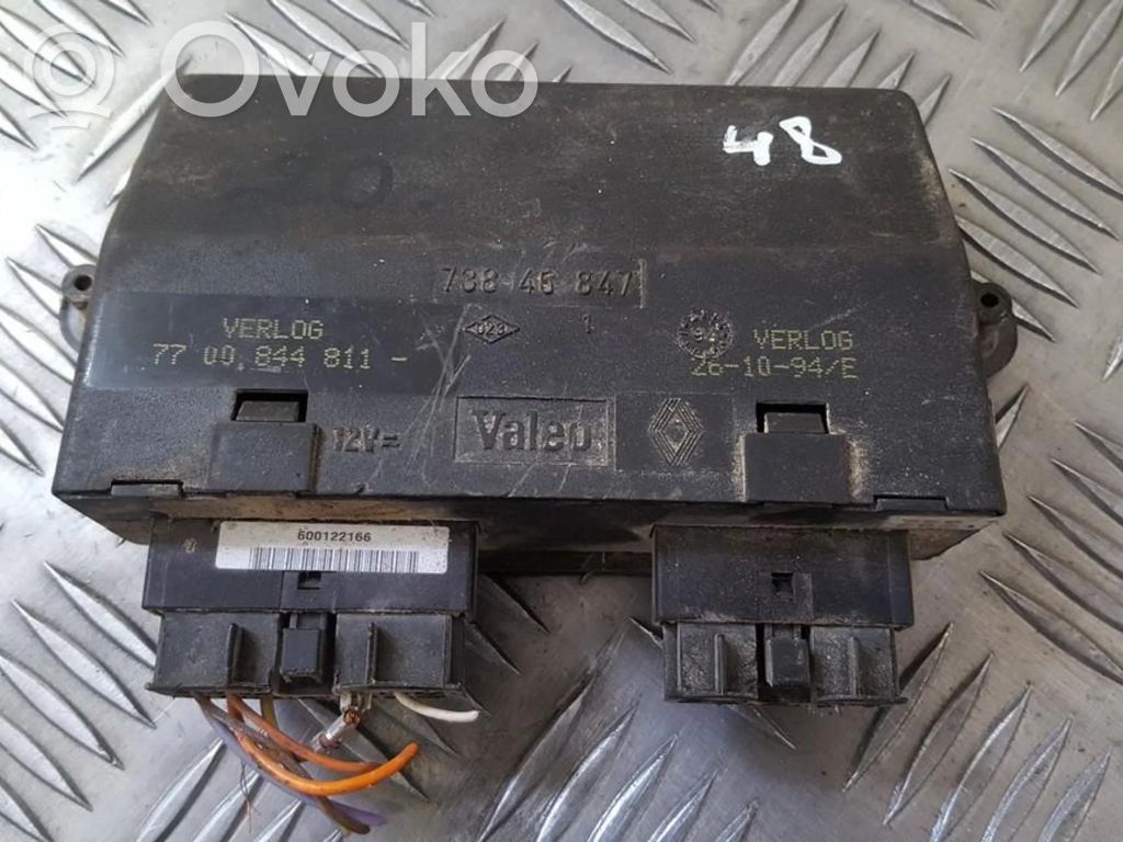 Renault Laguna I Module confort 