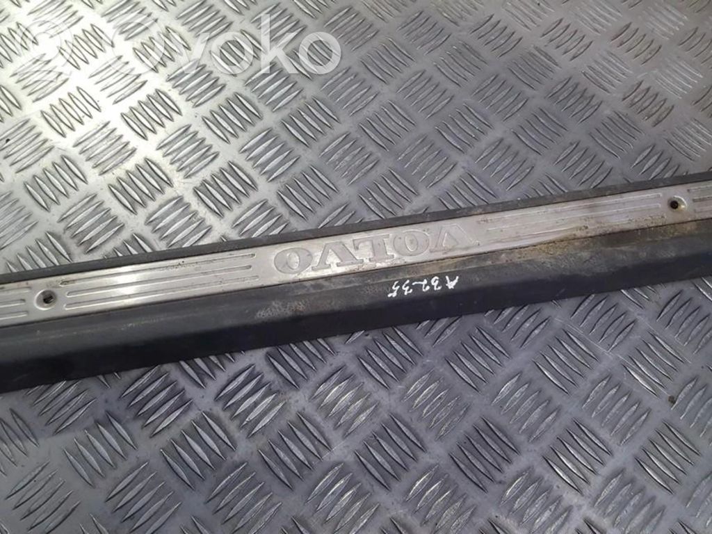Volvo S40, V40 Capac prag spate 
