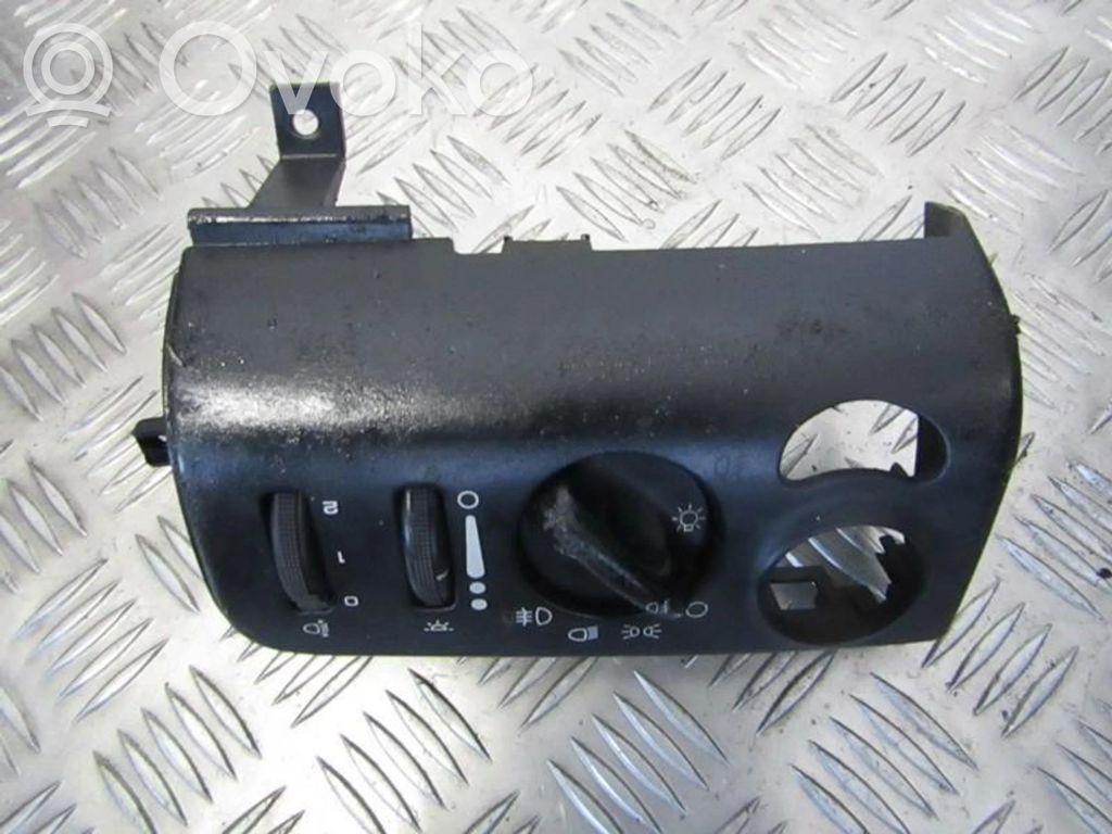 Chrysler Voyager Light switch 