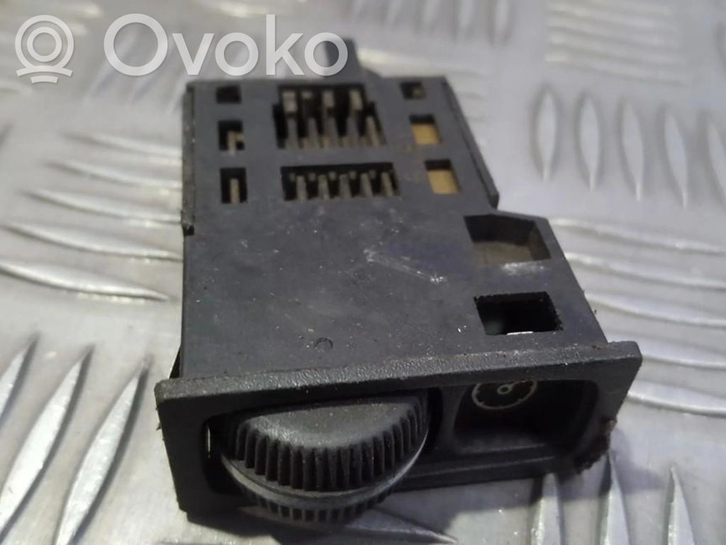 Panel lighting control switch   87BB13K752AA,87BB13K752AA,87BB13K752AA,87BB13K752AA